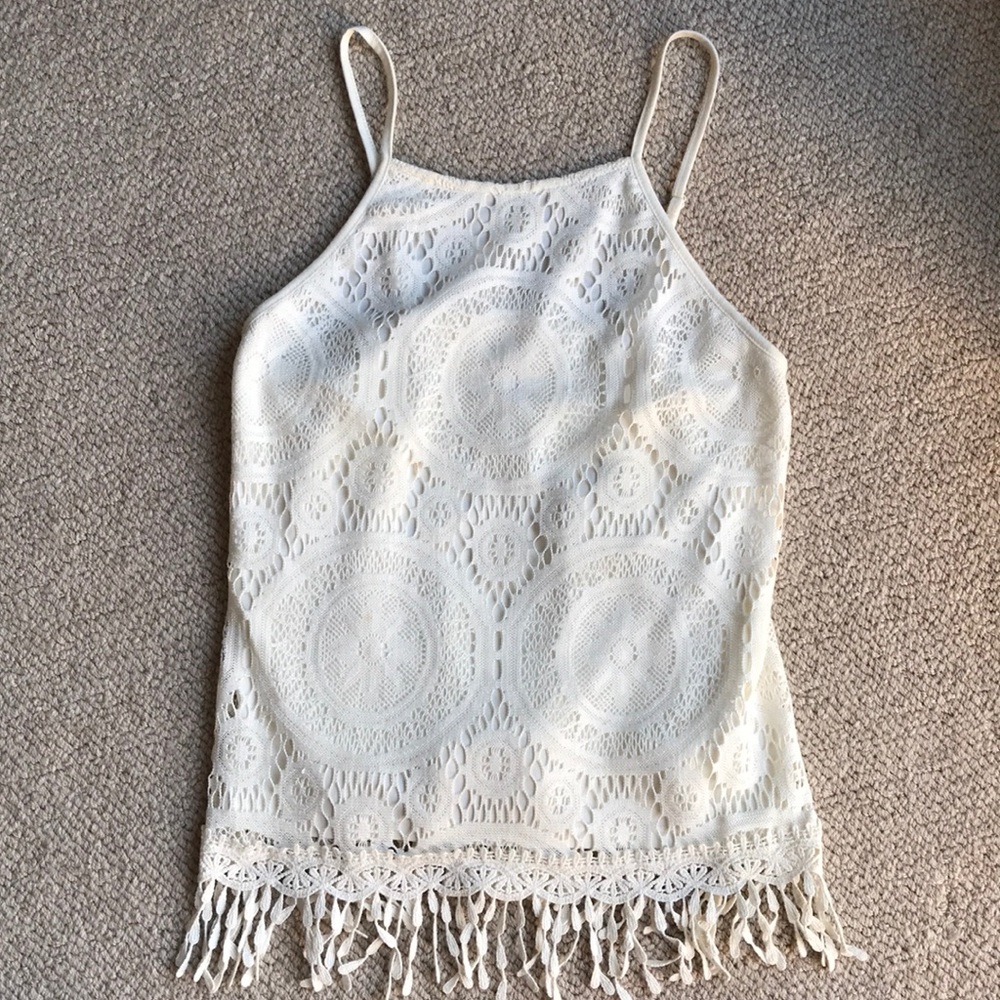 Women’s crocheted style tank top size medium